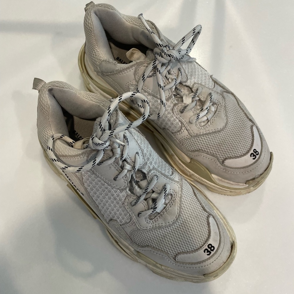 Triple S Balenciaga’s sneaker